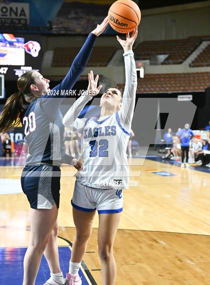 Thumbnail 1 in O'Connor vs. Perry (AIA 6A Final) photogallery.