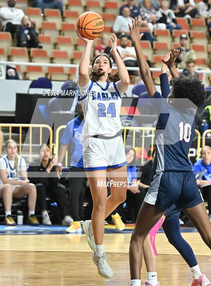 Thumbnail 1 in O'Connor vs. Perry (AIA 6A Final) photogallery.