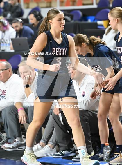 Thumbnail 2 in O'Connor vs. Perry (AIA 6A Final) photogallery.