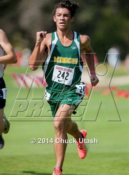 Thumbnail 3 in Stanford Invitational Boys 5K Division 1 Race photogallery.