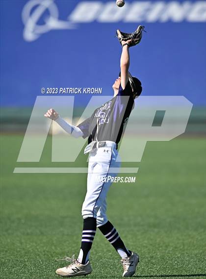 Thumbnail 3 in Sumner @ Puyallup (WIAA 4A Semifinal) photogallery.