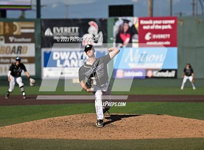 Thumbnail 3 in Sumner @ Puyallup (WIAA 4A Semifinal) photogallery.