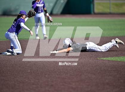 Thumbnail 1 in Sumner @ Puyallup (WIAA 4A Semifinal) photogallery.