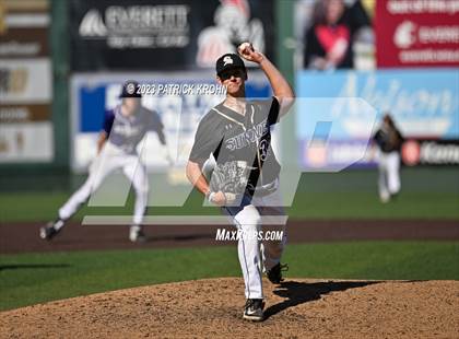 Thumbnail 1 in Sumner @ Puyallup (WIAA 4A Semifinal) photogallery.