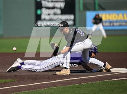 Thumbnail 1 in Sumner @ Puyallup (WIAA 4A Semifinal) photogallery.