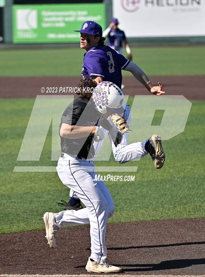 Thumbnail 2 in Sumner @ Puyallup (WIAA 4A Semifinal) photogallery.