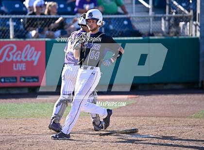 Thumbnail 3 in Sumner @ Puyallup (WIAA 4A Semifinal) photogallery.