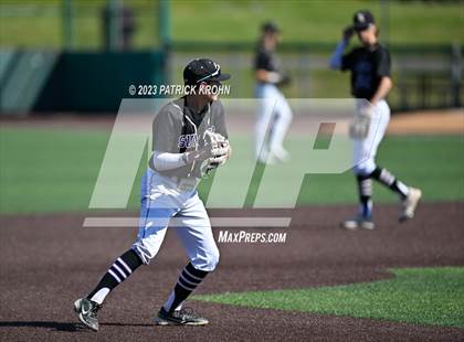 Thumbnail 2 in Sumner @ Puyallup (WIAA 4A Semifinal) photogallery.