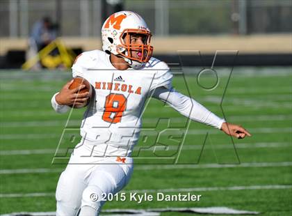Thumbnail 1 in Sunnyvale vs. Mineola (UIL 3A Quarterfinal) photogallery.
