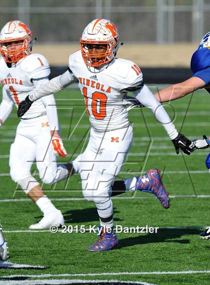 Thumbnail 1 in Sunnyvale vs. Mineola (UIL 3A Quarterfinal) photogallery.