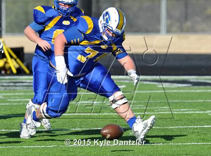 Thumbnail 2 in Sunnyvale vs. Mineola (UIL 3A Quarterfinal) photogallery.