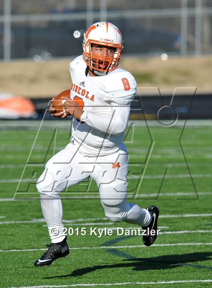 Thumbnail 2 in Sunnyvale vs. Mineola (UIL 3A Quarterfinal) photogallery.