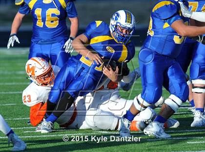 Thumbnail 3 in Sunnyvale vs. Mineola (UIL 3A Quarterfinal) photogallery.