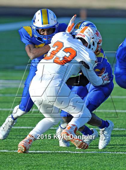 Thumbnail 2 in Sunnyvale vs. Mineola (UIL 3A Quarterfinal) photogallery.