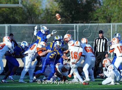 Thumbnail 2 in Sunnyvale vs. Mineola (UIL 3A Quarterfinal) photogallery.