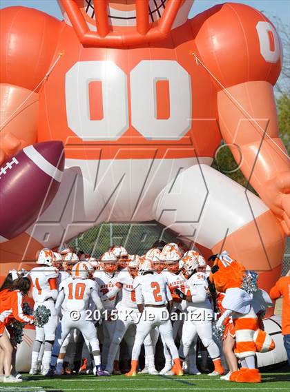 Thumbnail 2 in Sunnyvale vs. Mineola (UIL 3A Quarterfinal) photogallery.