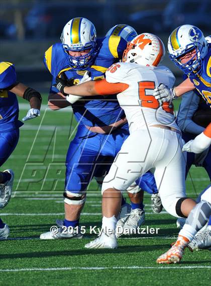 Thumbnail 2 in Sunnyvale vs. Mineola (UIL 3A Quarterfinal) photogallery.