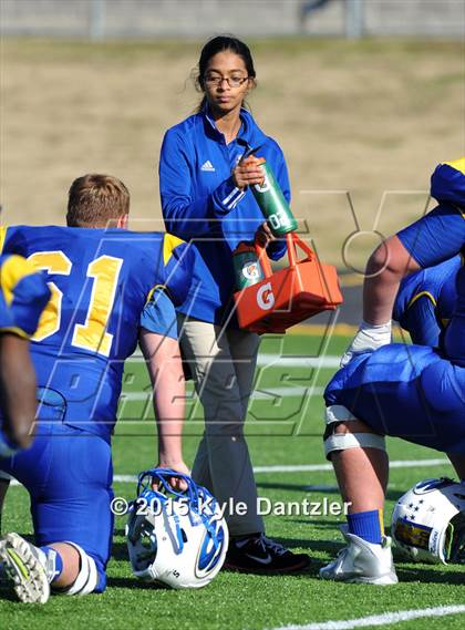 Thumbnail 3 in Sunnyvale vs. Mineola (UIL 3A Quarterfinal) photogallery.