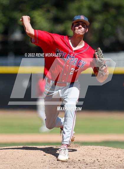 Thumbnail 1 in Great Oak vs Maranatha (CIF SS D2 Round 1 Playoff) photogallery.