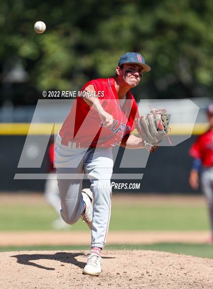 Thumbnail 2 in Great Oak vs Maranatha (CIF SS D2 Round 1 Playoff) photogallery.