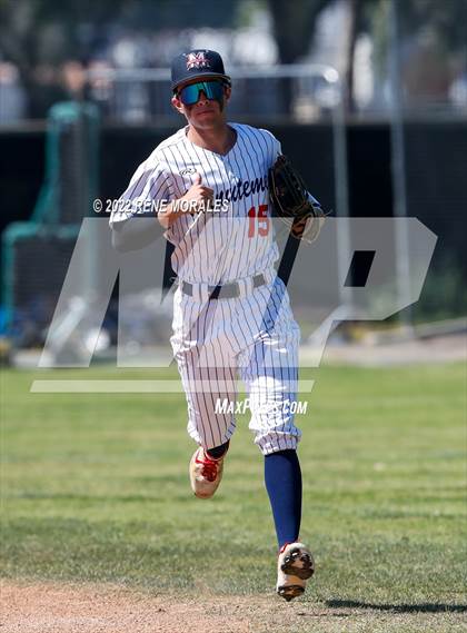 Thumbnail 2 in Great Oak vs Maranatha (CIF SS D2 Round 1 Playoff) photogallery.