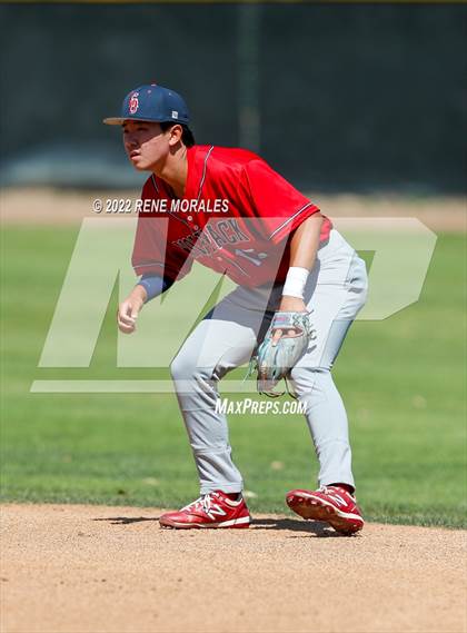 Thumbnail 1 in Great Oak vs Maranatha (CIF SS D2 Round 1 Playoff) photogallery.