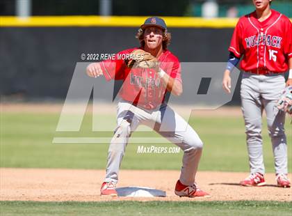 Thumbnail 1 in Great Oak vs Maranatha (CIF SS D2 Round 1 Playoff) photogallery.