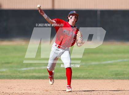 Thumbnail 1 in Great Oak vs Maranatha (CIF SS D2 Round 1 Playoff) photogallery.