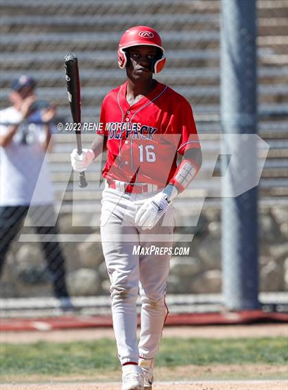 Thumbnail 3 in Great Oak vs Maranatha (CIF SS D2 Round 1 Playoff) photogallery.