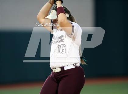 Thumbnail 3 in Deer Park vs. Lake Ridge (UIL 6A Softball Semifinal) photogallery.