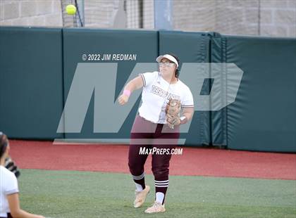 Thumbnail 1 in Deer Park vs. Lake Ridge (UIL 6A Softball Semifinal) photogallery.