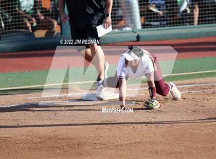 Thumbnail 2 in Deer Park vs. Lake Ridge (UIL 6A Softball Semifinal) photogallery.
