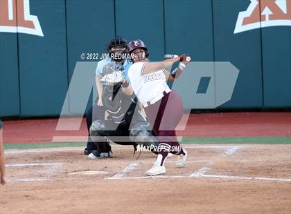 Thumbnail 1 in Deer Park vs. Lake Ridge (UIL 6A Softball Semifinal) photogallery.