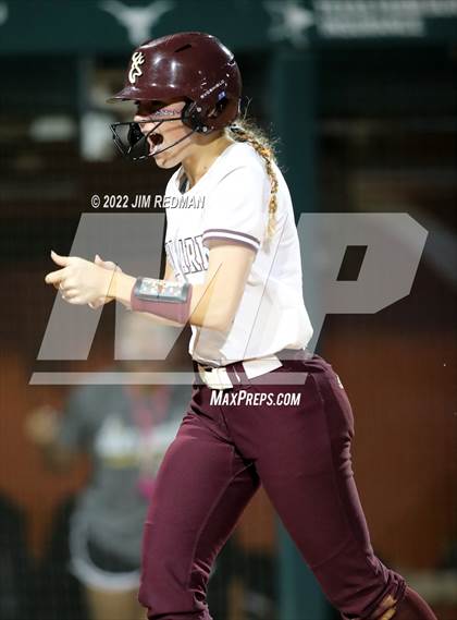 Thumbnail 1 in Deer Park vs. Lake Ridge (UIL 6A Softball Semifinal) photogallery.