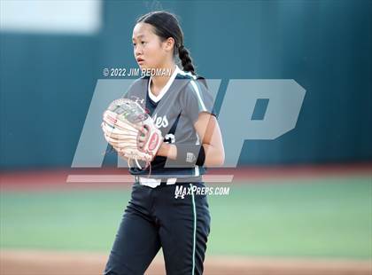 Thumbnail 1 in Deer Park vs. Lake Ridge (UIL 6A Softball Semifinal) photogallery.