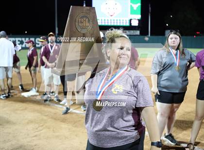 Thumbnail 2 in Deer Park vs. Lake Ridge (UIL 6A Softball Semifinal) photogallery.