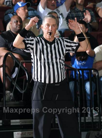 Thumbnail 2 in Weed vs. Durham (CIF NS D5 Final) photogallery.