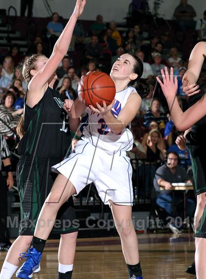 Thumbnail 2 in Weed vs. Durham (CIF NS D5 Final) photogallery.