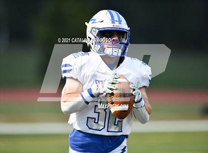 Thumbnail 3 in Warren Hills Regional @ Rahway photogallery.