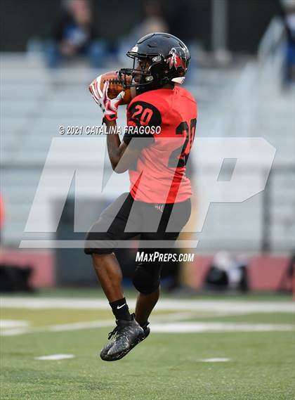 Thumbnail 2 in Warren Hills Regional @ Rahway photogallery.