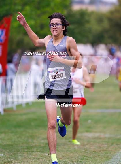 Thumbnail 2 in UIL Cross Country 3A Finals (5K) photogallery.