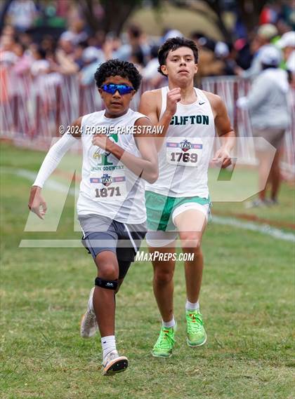 Thumbnail 1 in UIL Cross Country 3A Finals (5K) photogallery.
