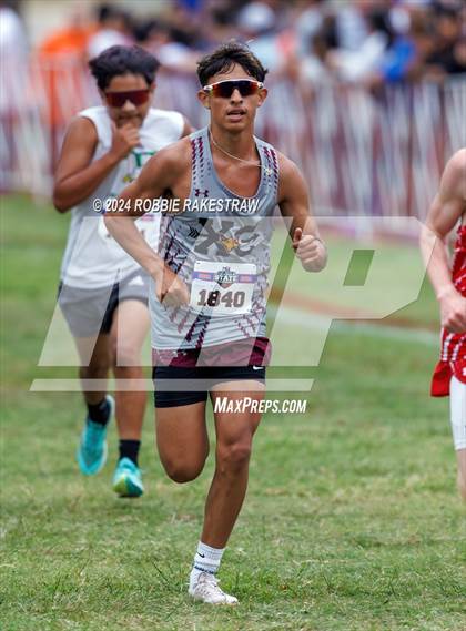 Thumbnail 2 in UIL Cross Country 3A Finals (5K) photogallery.