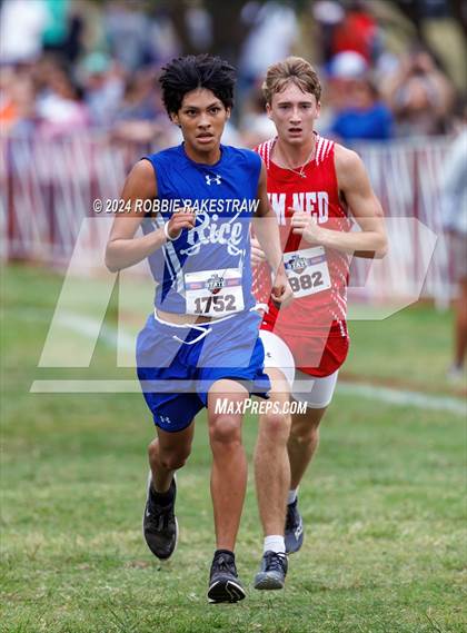 Thumbnail 2 in UIL Cross Country 3A Finals (5K) photogallery.