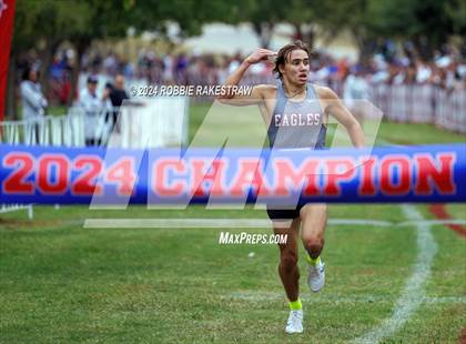 Thumbnail 2 in UIL Cross Country 3A Finals (5K) photogallery.