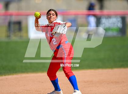 Thumbnail 3 in Los Alamitos vs. Foothill photogallery.