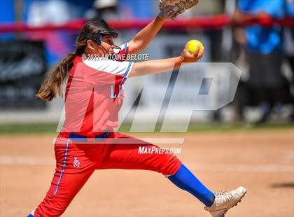 Thumbnail 3 in Los Alamitos vs. Foothill photogallery.