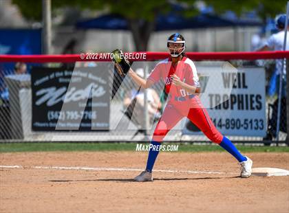 Thumbnail 2 in Los Alamitos vs. Foothill photogallery.