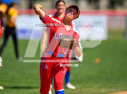 Thumbnail 1 in Los Alamitos vs. Foothill photogallery.