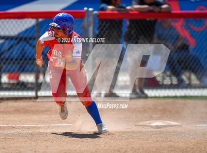 Thumbnail 2 in Los Alamitos vs. Foothill photogallery.